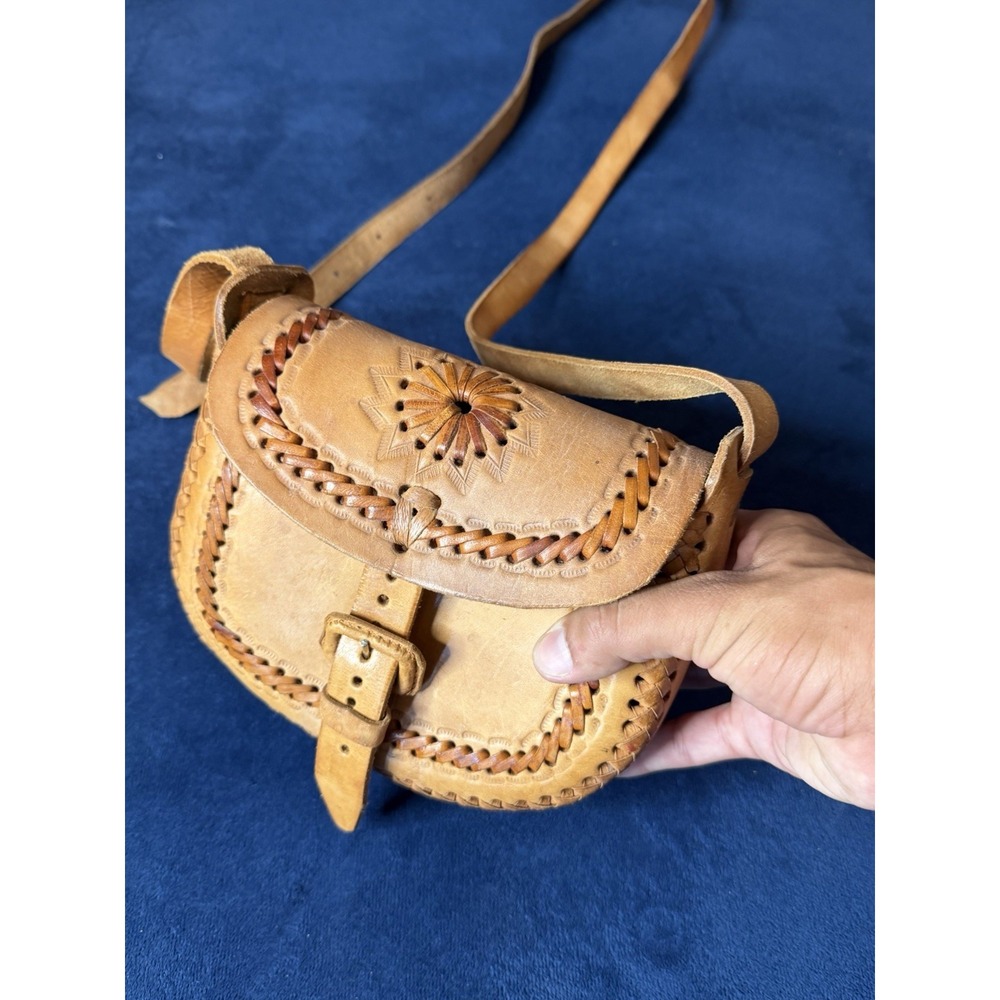 Handmade Artisan Hand Tooled Mexican Leather Saddle Shoulder Bag Brown Floral - Picture 2 of 9